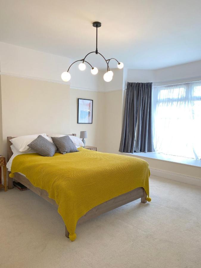 1 Ashford Road Guesthouse Redhill  Eksteriør bilde