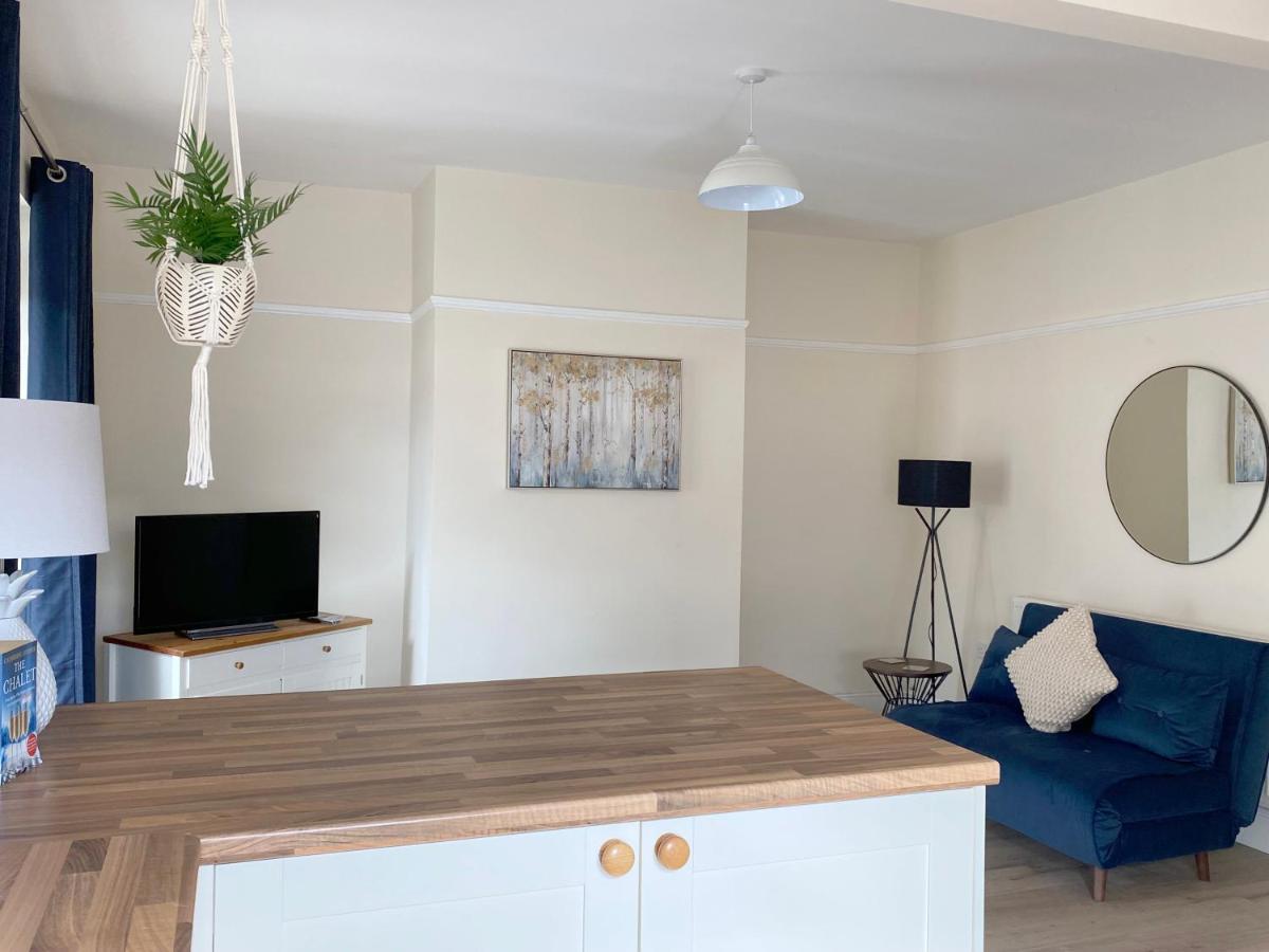 1 Ashford Road Guesthouse Redhill  Eksteriør bilde