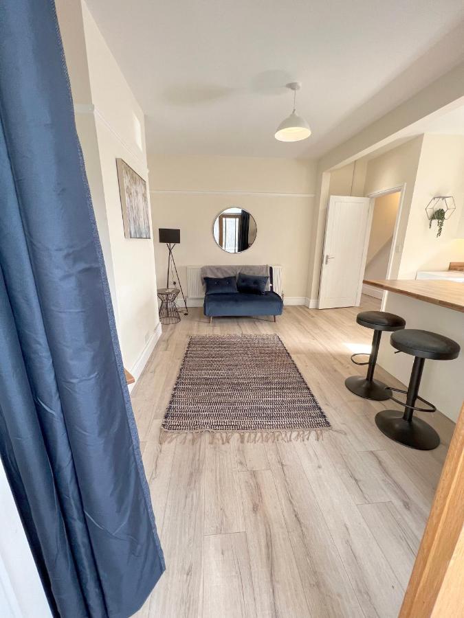 1 Ashford Road Guesthouse Redhill  Eksteriør bilde