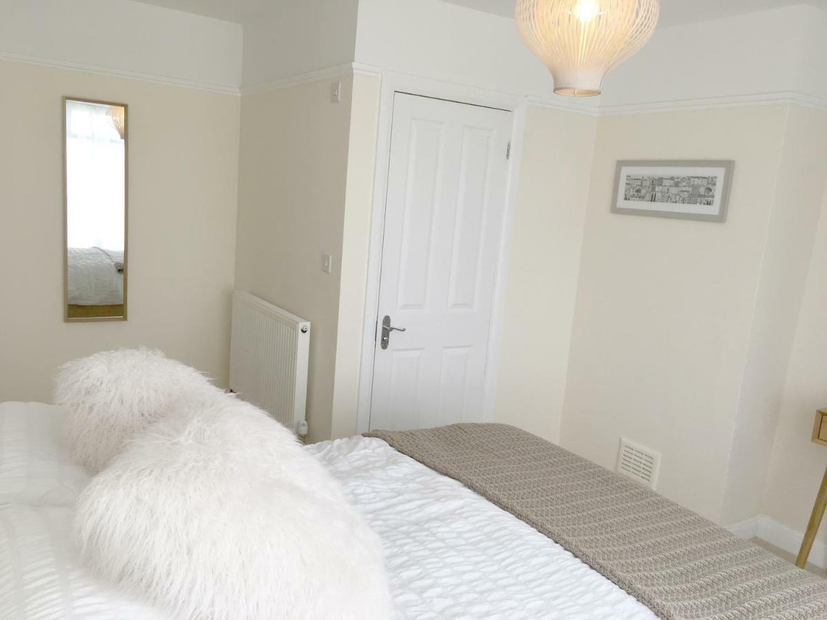 1 Ashford Road Guesthouse Redhill  Eksteriør bilde