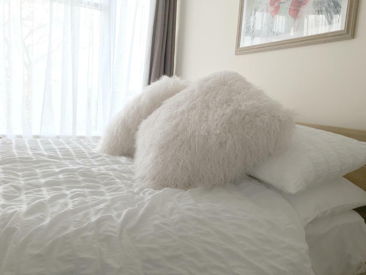 1 Ashford Road Guesthouse Redhill  Eksteriør bilde