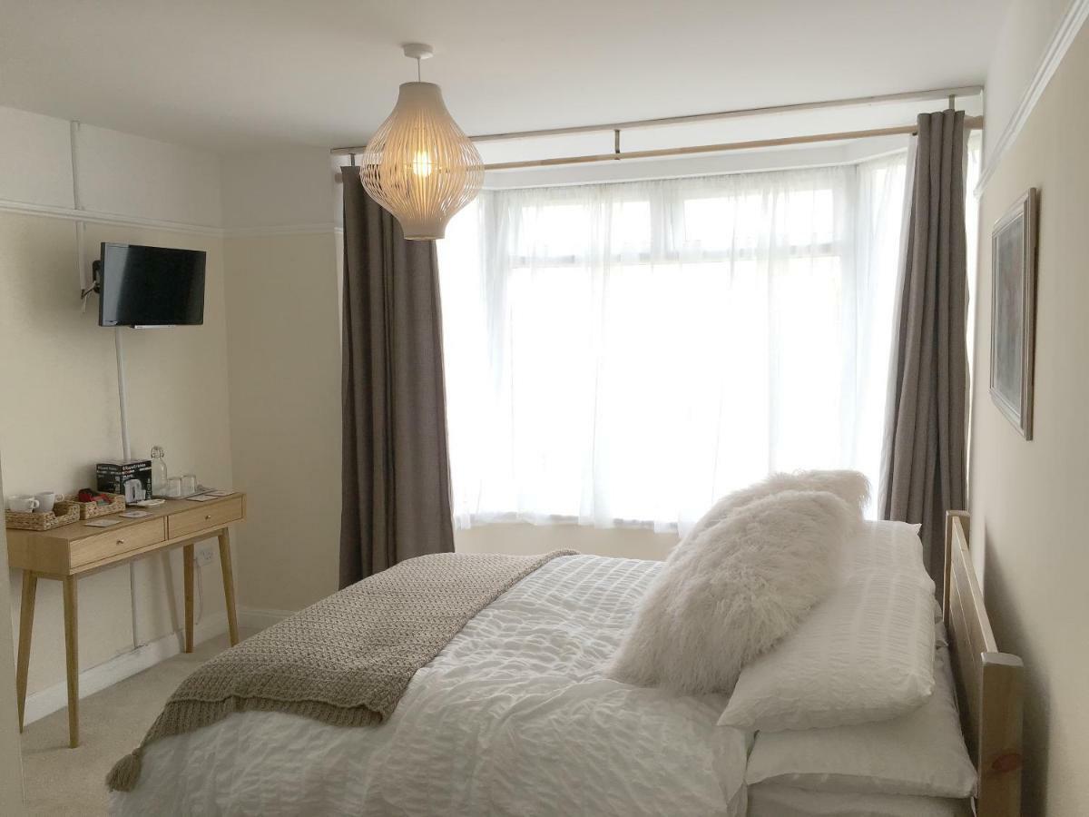 1 Ashford Road Guesthouse Redhill  Eksteriør bilde